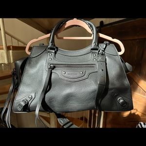 Balenciaga Medium Neo Classic City Leather